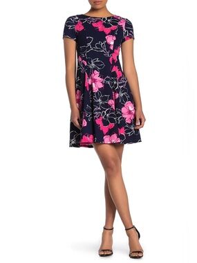Eliza J Navy Floral Fit and Flare A-Line Short Sleeve textured knit Dress 10